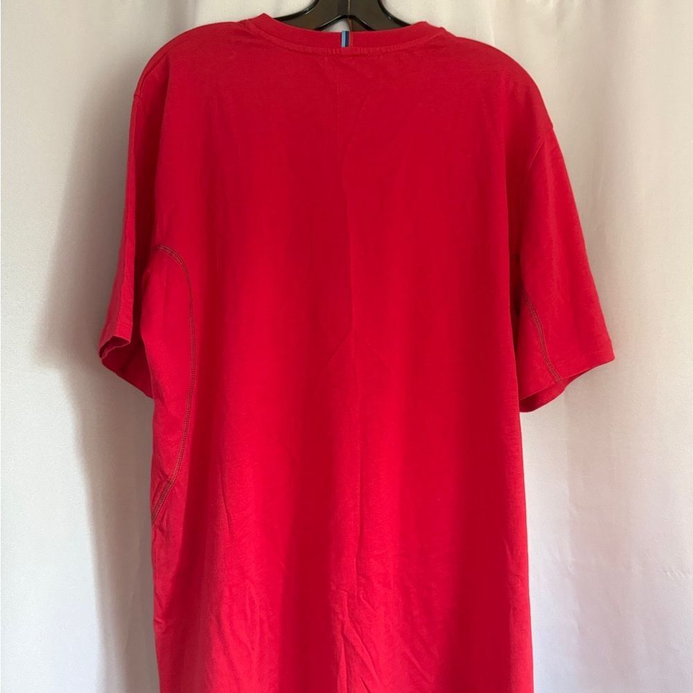 BMW Red Short Sleeve Tee with Classic Design - Picture 5 of 6